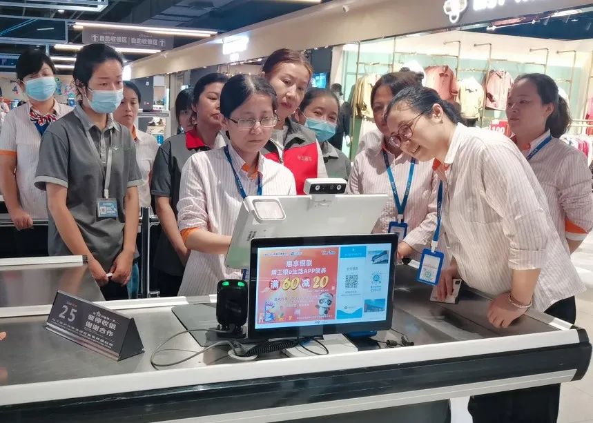 04a35ced67534a85784693e8c971a0d3