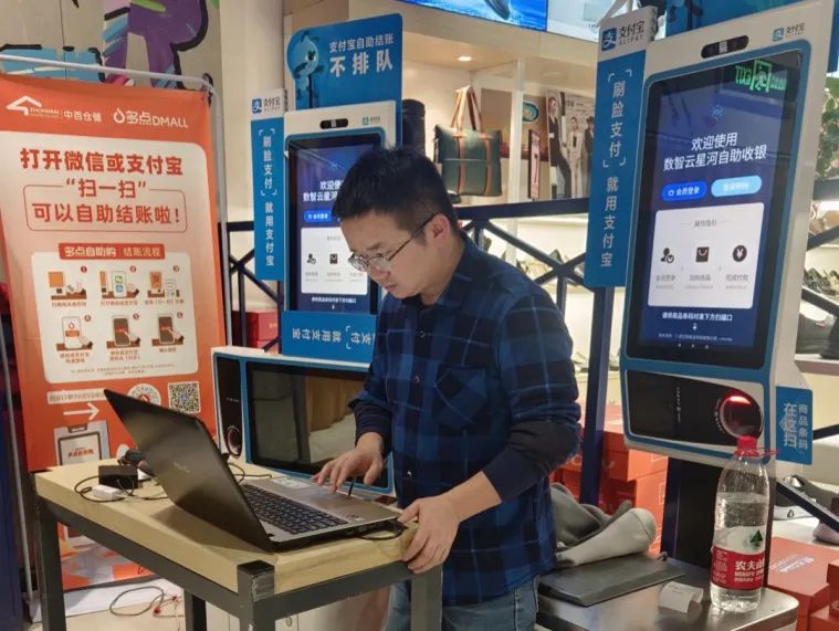 79d627f8d4ad847e528766876d4567df